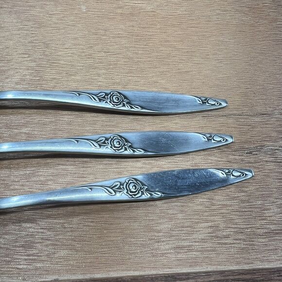 3 Oneida West Bend TWILIGHT ROSE Dinner forks Flatware Silverware Circa 1979 - Picture 8 of 11